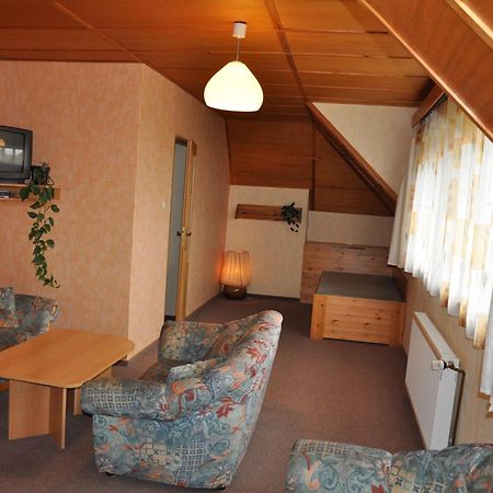 Pension Nostalgie Beroun  Bagian luar foto